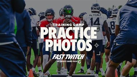 PHOTOS: Seahawks Suit Up For Practice