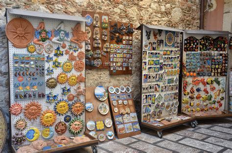 Souvenirshop in Taormina auf Sizilien Foto & Bild | italy, world, italien Bilder auf fotocommunity