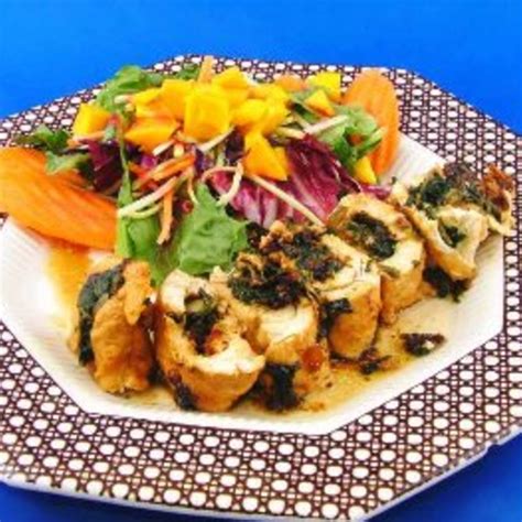 Spinach-Stuffed Chicken Roulade