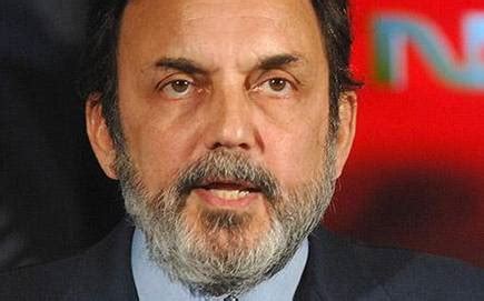 CBI books NDTV’s Prannoy Roy and his wife for alleged FDI norms violation - Muslim Mirror