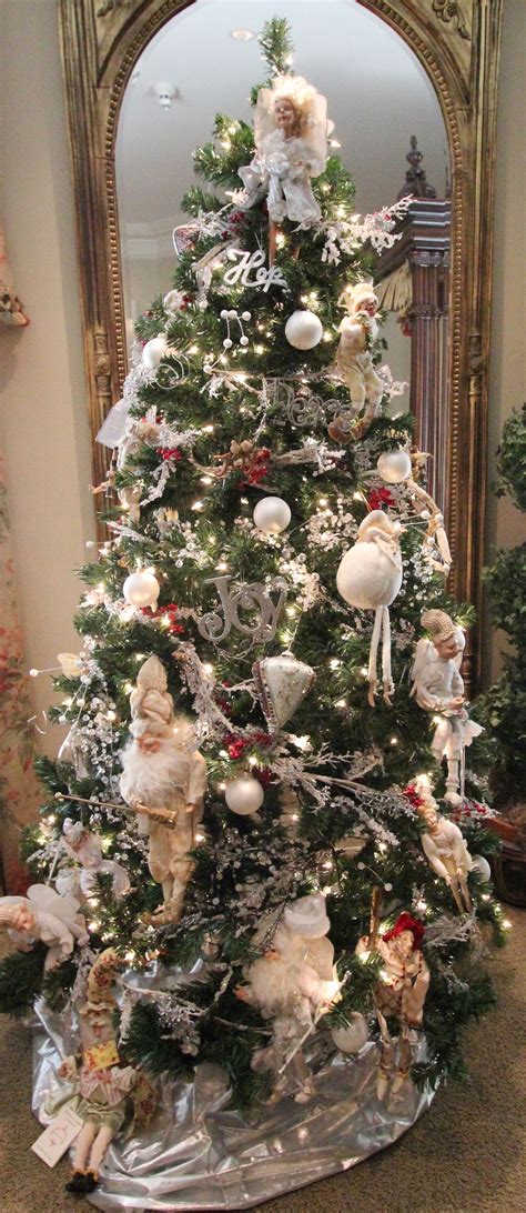 angel decorated christmas tree | Christmas tree themes, Creative christmas trees, Diy christmas ...