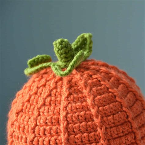 The Pumpkin Beanie - Free Crochet Pumpkin Hat Pattern | HanJan Crochet