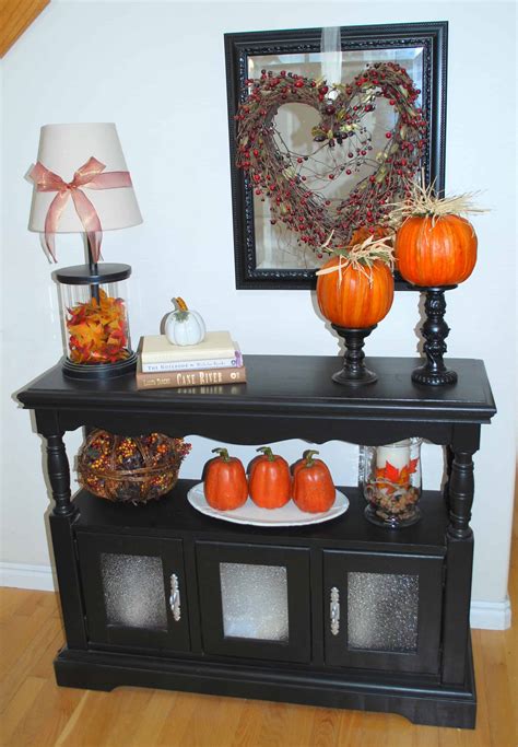 Fall Decorating Ideas: Entryway Table Decor
