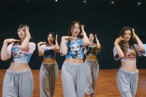 Watch: NewJeans Incorporates Waacking In Fun Dance Practice Video For ...