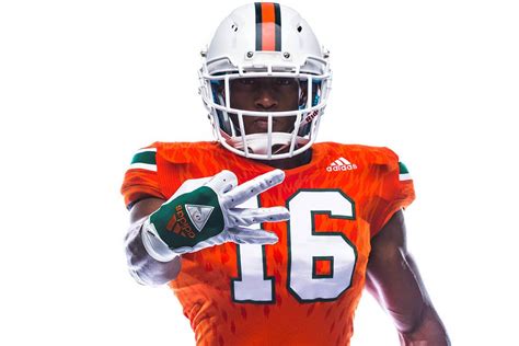 Miami Hurricanes channeling 'The U' with amazing new uniforms | FOX Sports