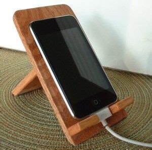 Wood Things To Make | Wooden phone holder, Diy phone stand, Diy phone ...