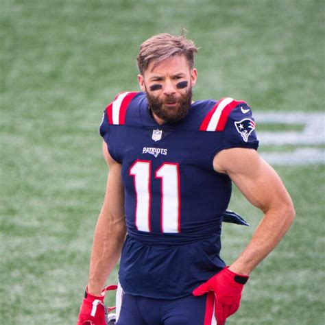 Who Is Nicki Edelman (Julian Edelman Sister)? Meet The Teacher And Fitness Model From California