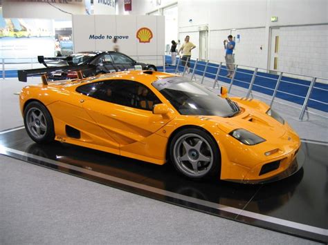 Yellow McLaren F1 | Mclaren f1 lm, Mclaren f1, Sports car