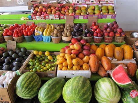 Don't Miss These 30 Fruits and Vegetables at Your Farmers Market ...