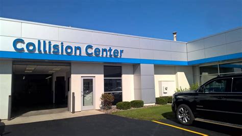 Collision Center | Newman Chevrolet