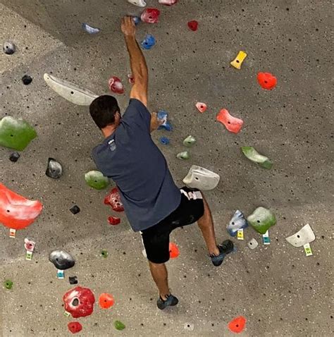 Intro to Bouldering, Triangle Rock Club - Raleigh, 10 May 2021