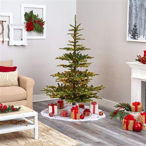 6’ Layered Washington Spruce Artificial Christmas Tree with 350 Clear ...