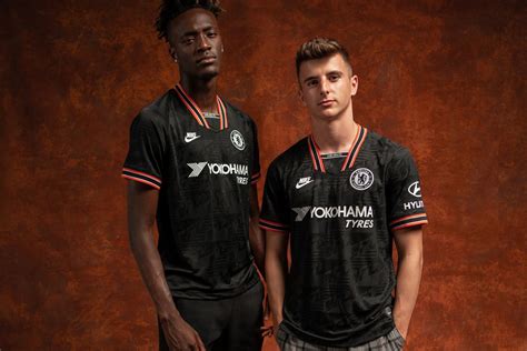 Chelsea reveal cool ‘90s-inspired Nike 2019-20 third kit, with most ...