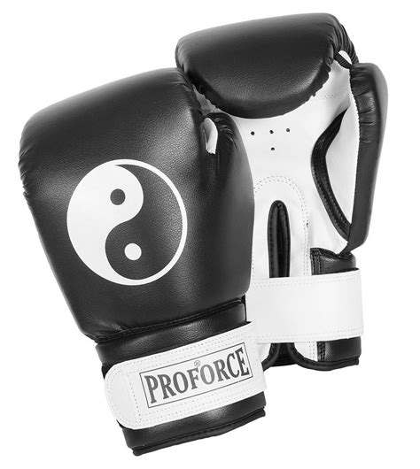 Different Types of Boxing Gloves: An Overview | AWMA Blog