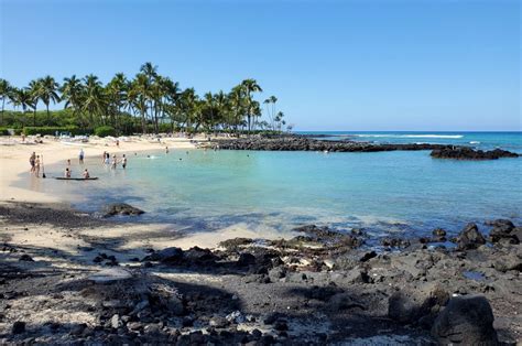 Pauoa Bay Beach at Fairmont Orchid Resort, Waimea - Hawaii Beaches