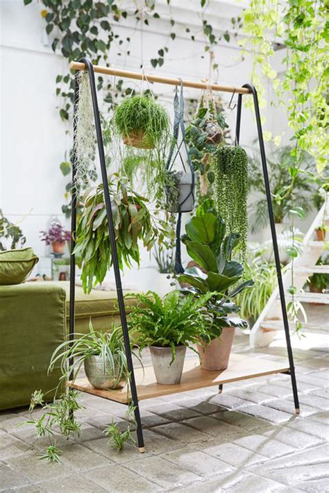 10 Nature Inspired Room Dividers With Plants Decor | Housetodecor.com