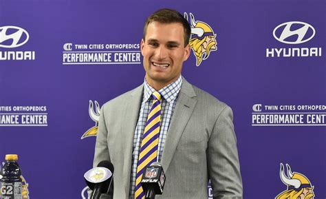 Agent's Kirk Cousins contract with Vikings trumps Dad's national championship