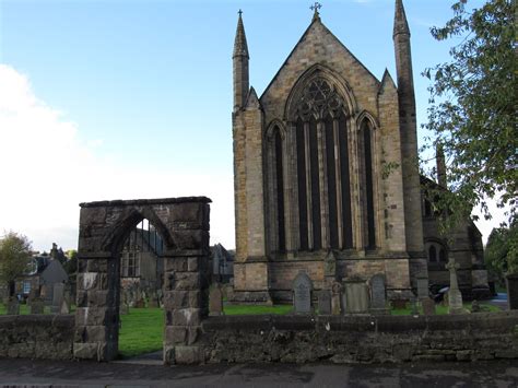 Birds, Blooms, Books, etc: Scotland - Dunblane Cathedral