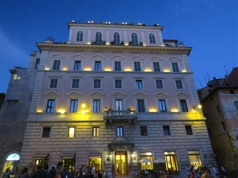 Albergo del Senato at dusk - Picture of Albergo del Senato, Rome ...