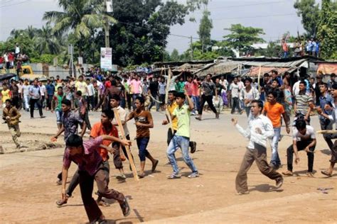 Worker Protests Enter Fourth Day in Bangladesh | TIME.com