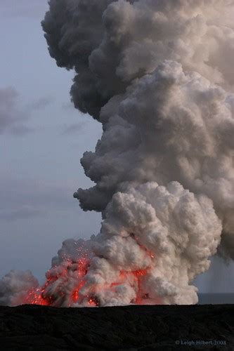 Explosive Lava Plume - Island of Hawaii | A recent phenomeno… | Flickr