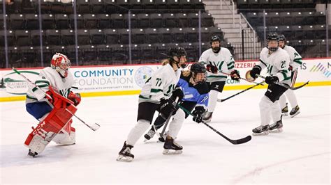 Blayre Turnbull scores hat trick for Toronto in 1st pre-season game in ...