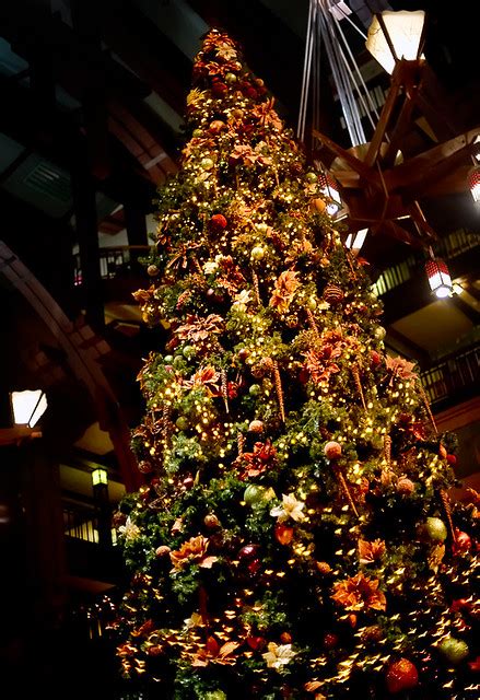 Disney's Grand Californian Christmas Tree | The Christmas Tr… | Flickr