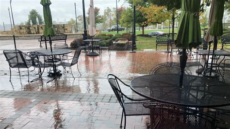 Danville restaurants reliant on outdoor seating get creative ahead of colder weather | WSET