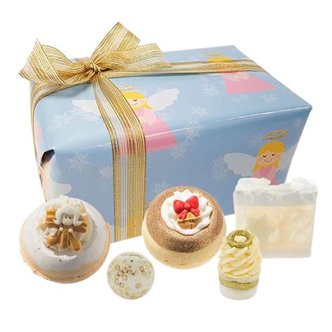 Bomb Cosmetics Heaven Scent Gift Set (GHEASCE04U) - Candle Emporium