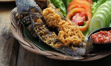 Resep Sambal Pecel Lele Enak a la Warung Tenda - MAHI