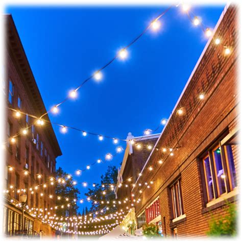 MorningSave: Glow 48-Foot Outdoor Weatherproof String Lights with 15 Edison Bulbs