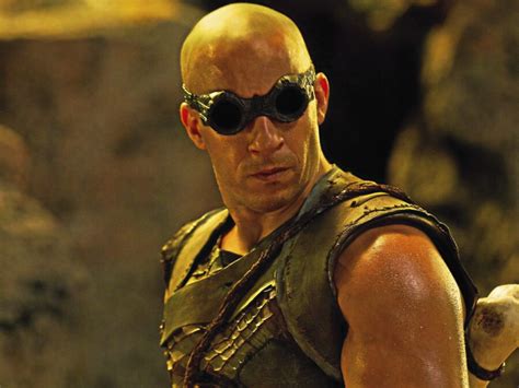 Vin Diesel Making A Riddick TV Series | GIANT FREAKIN ROBOT