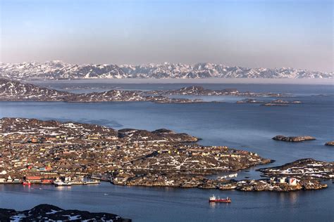 Best hiking trails around Sisimiut | Guide to Greenland