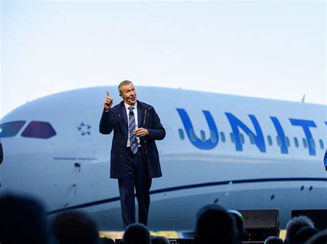 Report: United Airlines CEO Scott Kirby Has History of Dressing in Drag