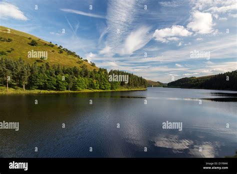 Derwent reservoir in the Derbyshire Peak District England Stock Photo ...