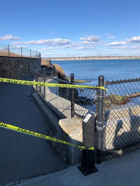 Newport Cliff Walk closed off after partial collapse | ABC6