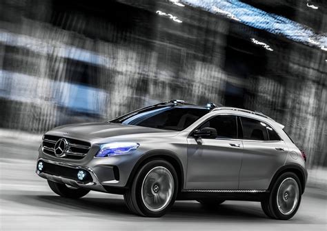 Mercedes-Benz GLA Compact SUV ~ The Simply Luxurious Life Style