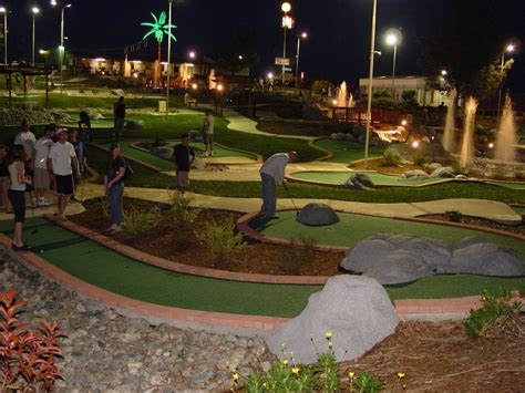 Miniature Golf | 18 Hole Golf | Oasis Fun Center