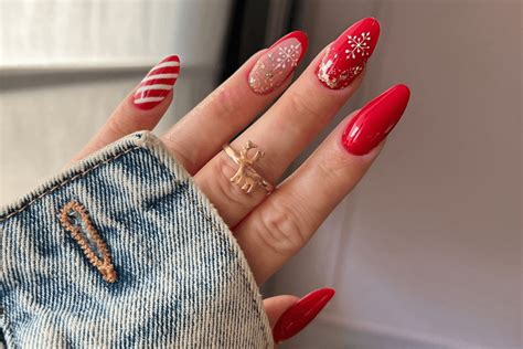 Christmas nail colors in trend this 2023 - timenews