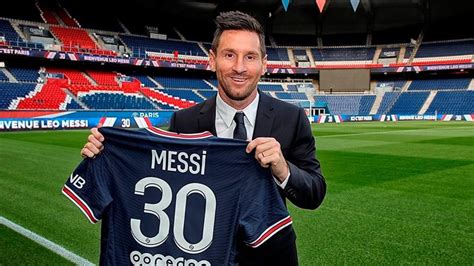 Le déroulement du transfert de Messi au PSG - paris-saint-germain.com