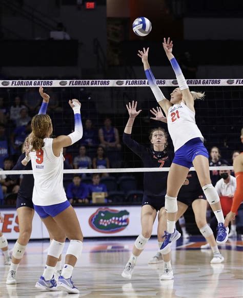 Pin by Tim Friend on Florida Gators Volleyball | Women volleyball, Female athletes, Florida ...