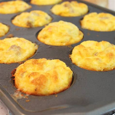 Egg Cups with Hash Browns - 2 Cookin Mamas