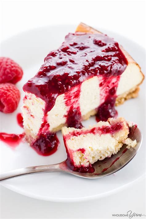 Low Carb Cheesecake Recipe - Sugar-Free Keto Cheesecake