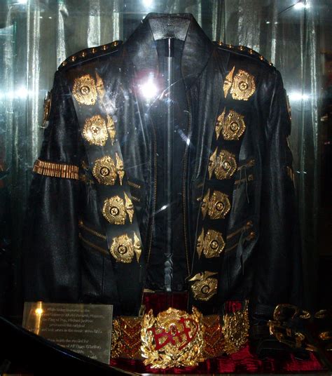 File:Michael Jackson's "Bad" Jacket and Belt.jpg - Wikimedia Commons