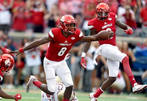 Louisville’s Lamar Jackson Strikes an Early Pose in the Heisman Chase ...