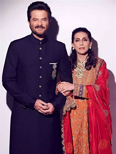 Anil Kapoor gifts a swanky new car to wife | Filmfare.com