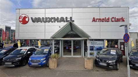 Former Arnold Clark car dealership goes up for rent with annual £ ...