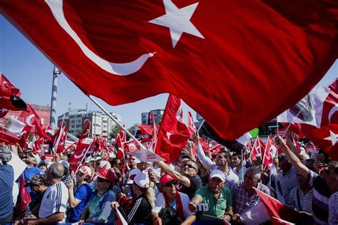 Pro-Erdogan Rally in Germany Seen Drawing 30,000 Amid Tensions - Bloomberg