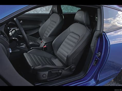 Volkswagen Scirocco R (2010) - Interior, Front Seats | Caricos