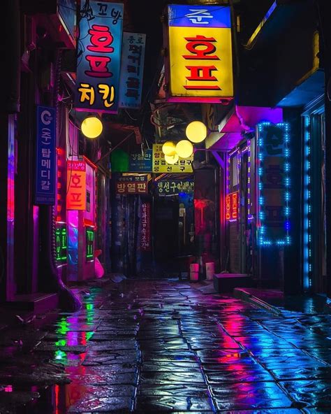 Neon Lights in Seoul, South Korea. Rainy night graphy, Neon light , Cyberpunk street, Neon Light ...